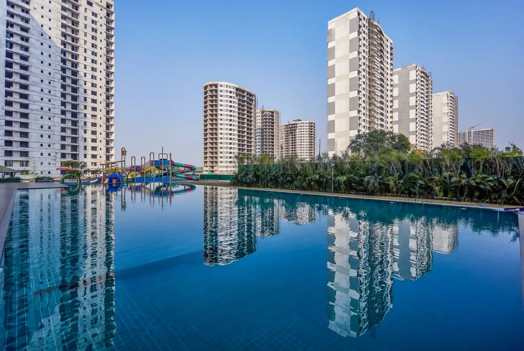 Dhiiraaya Realty