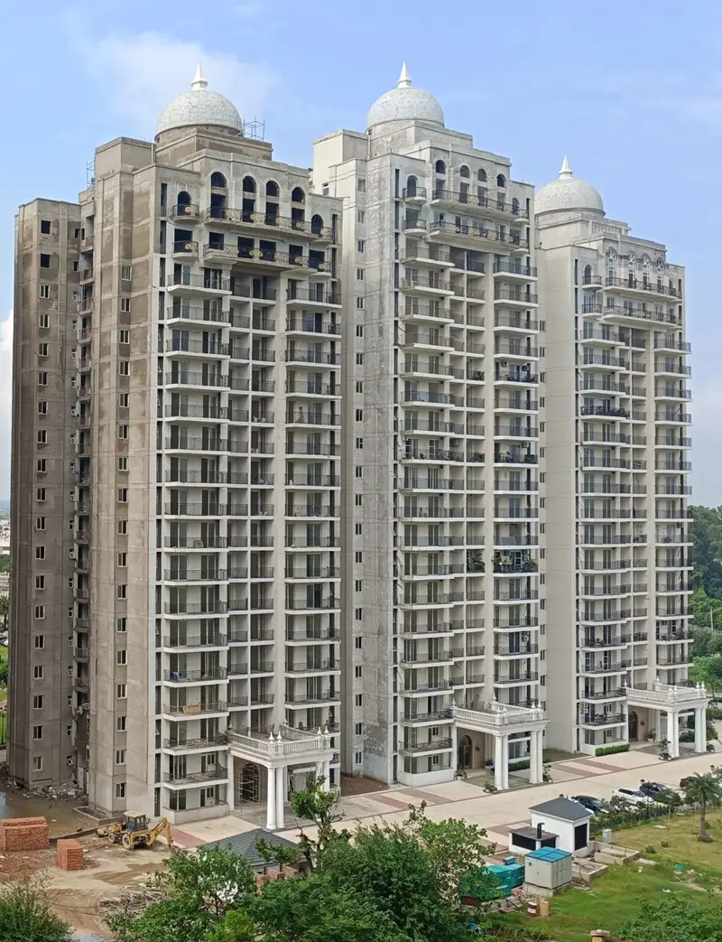 Omaxe The Resort New Chandigarh – Luxury Apartments in Mullanpur